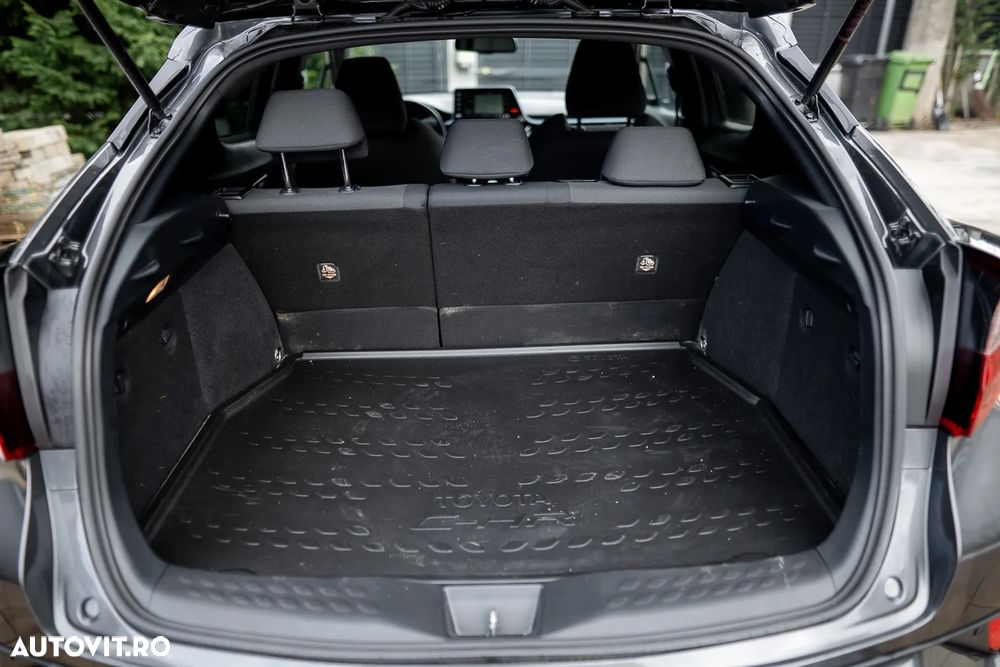 Toyota C-HR 2.0 HSD 184 CP 4x2 CVT C-ult Style - 15