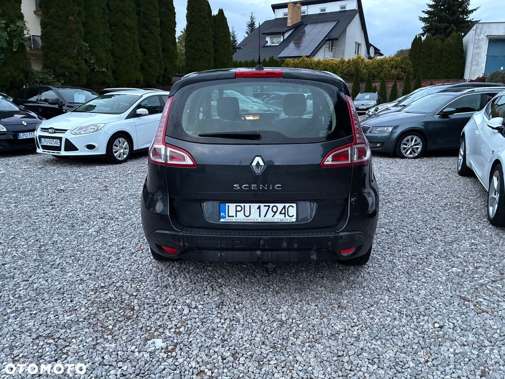 Renault Scenic 1.6 16V 110 Authentique - 6