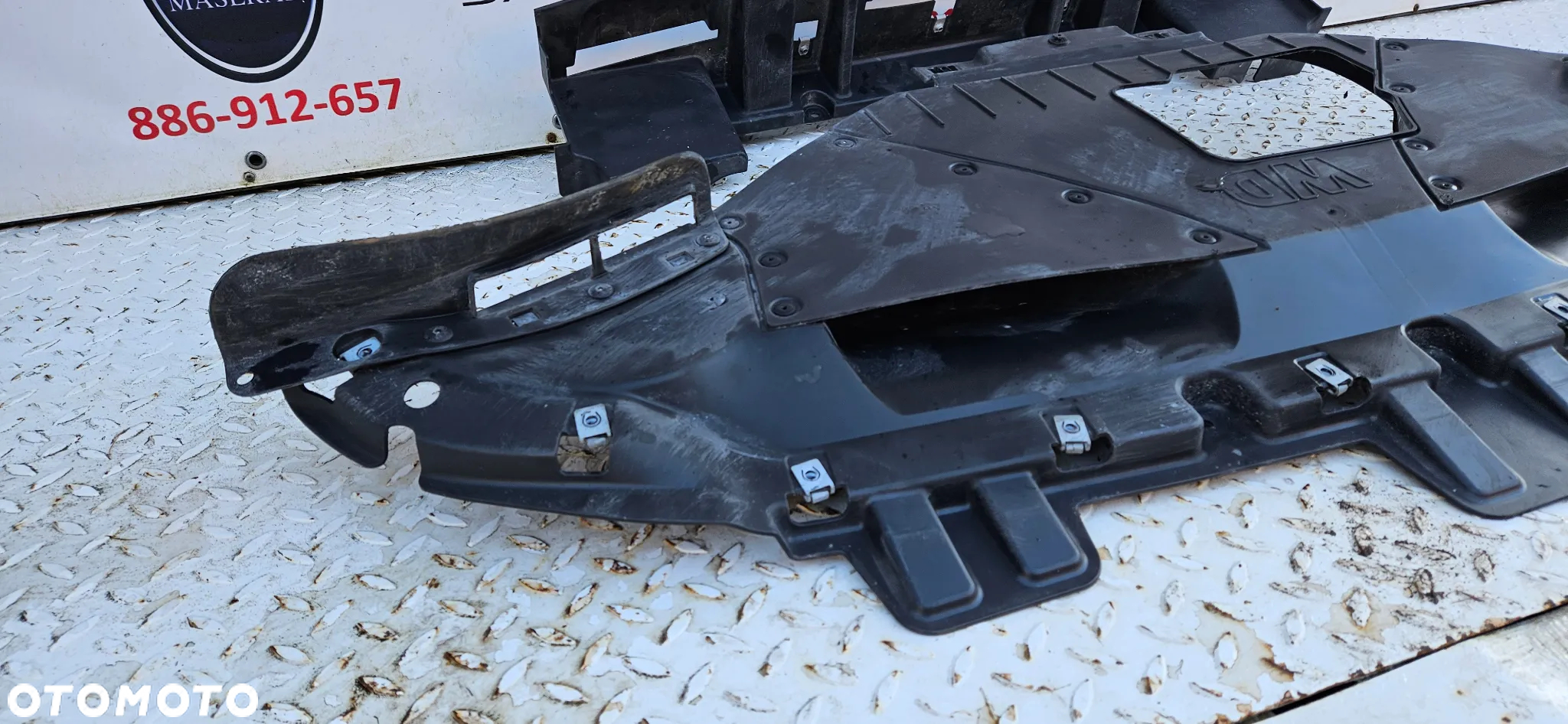 Dodge Durango III LIFT 2021-2025 RT GT Dolna osłona pod silnika Pokrywa dolna 68308842AE Dolot powietrza Kierownica powietrza - 5