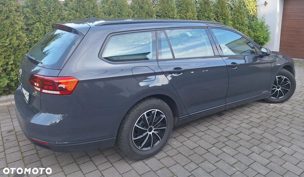 Volkswagen Passat - 7