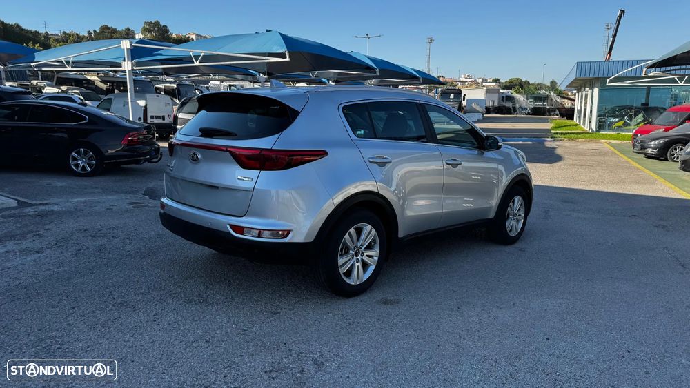 Kia Sportage 1.7 CRDi ISG Nav Line - 15
