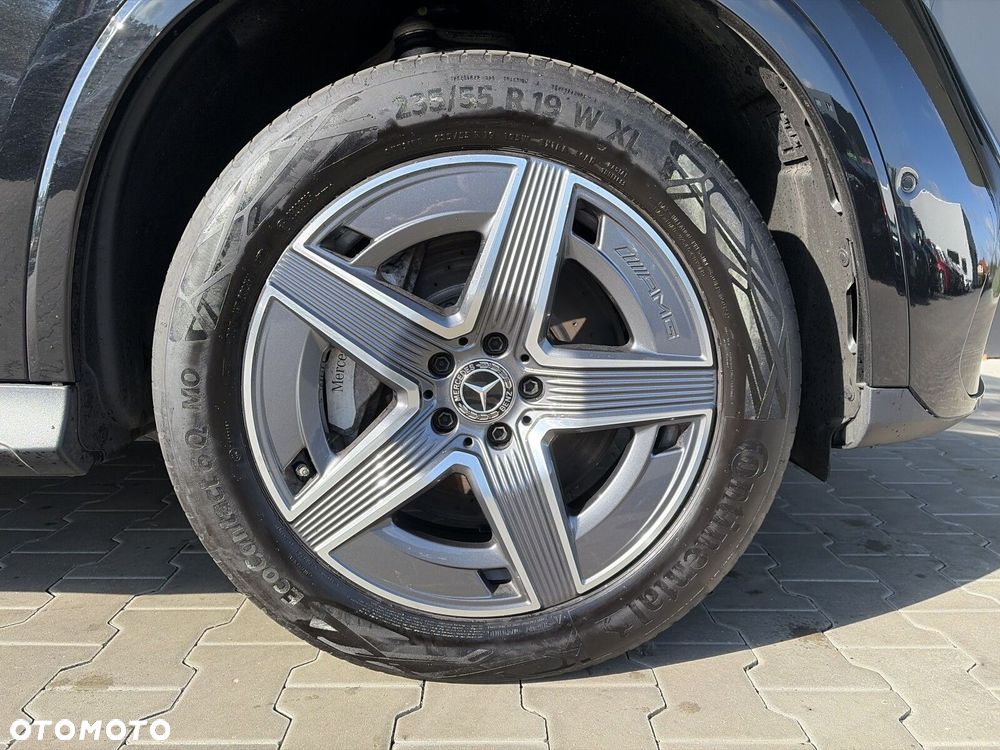 Mercedes-Benz GLC - 16