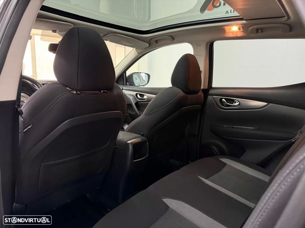Nissan Qashqai - 12