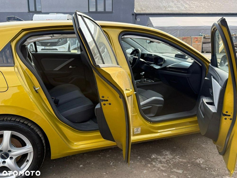 Opel Astra 1.2 Turbo Edition - 19