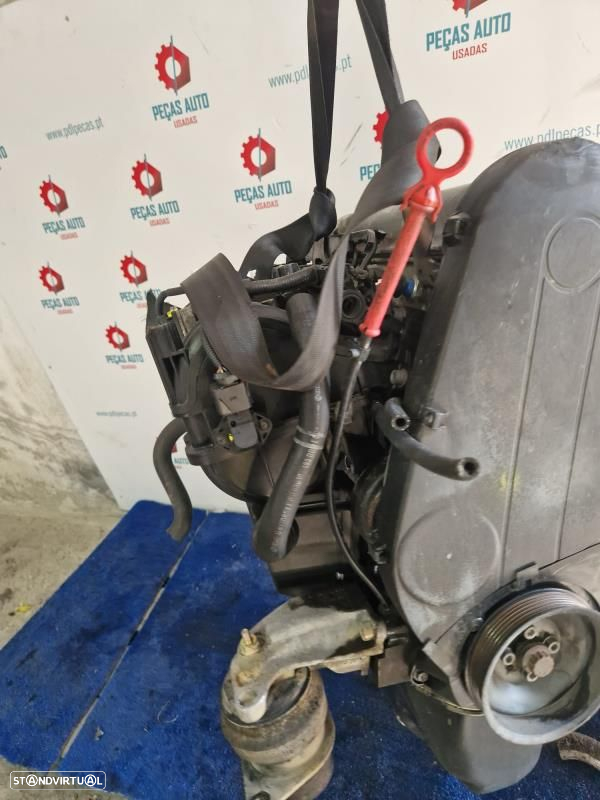 Motor Combustão Volkswagen Golf Iii (1H1) - 4