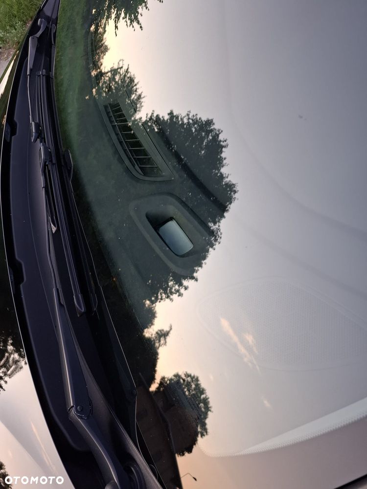 Opel Astra 1.4 T Elite S&S - 26