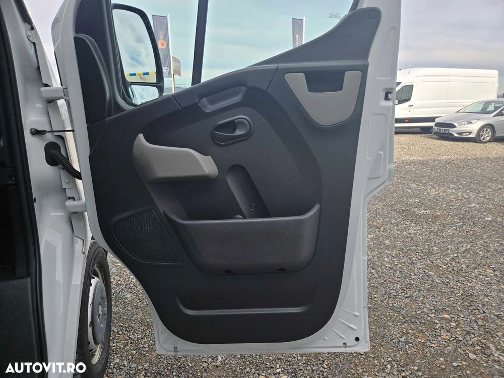 Renault Master - 11
