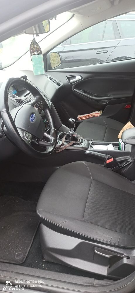 Ford Focus - 10
