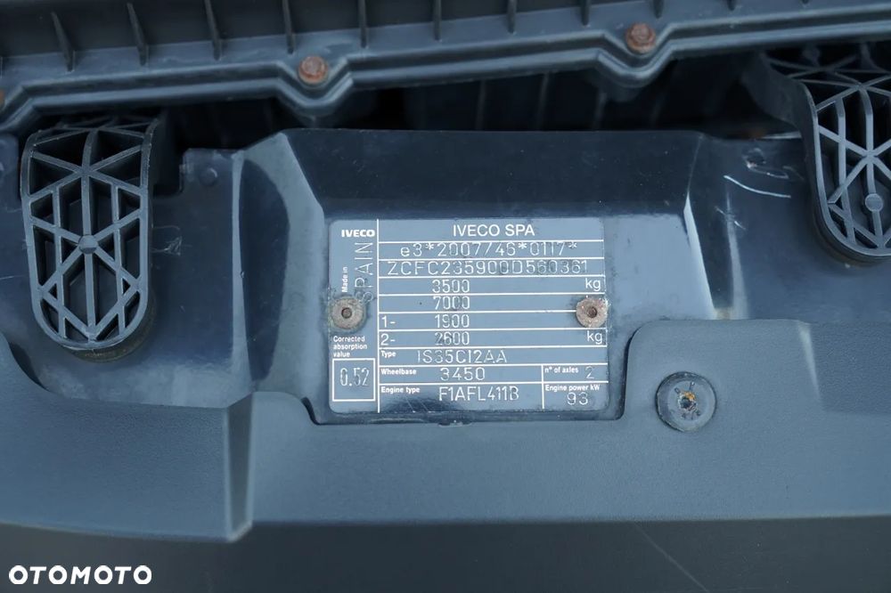 Iveco DAILY 35-130 / CHŁODNIA / AGREGAT CARRIER PULSOR 400 / - - 38