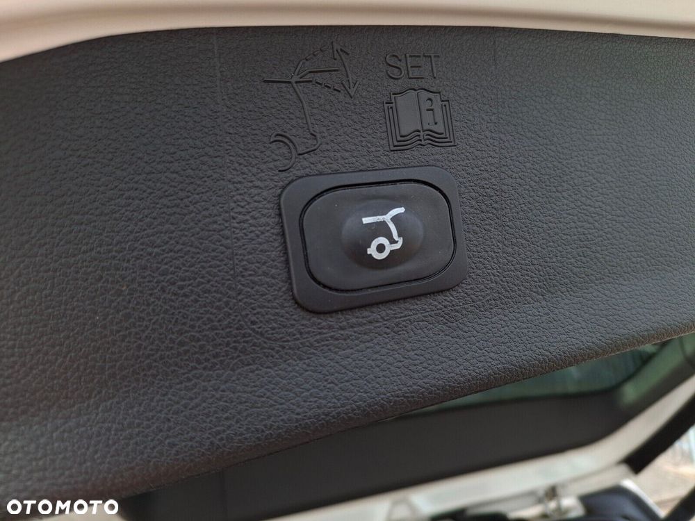 Ford Kuga 2.0 TDCi AWD ST-Line - 17