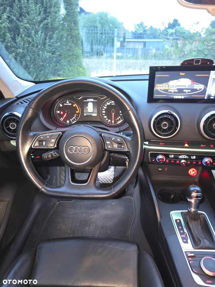 Audi A3 Sportback - 13