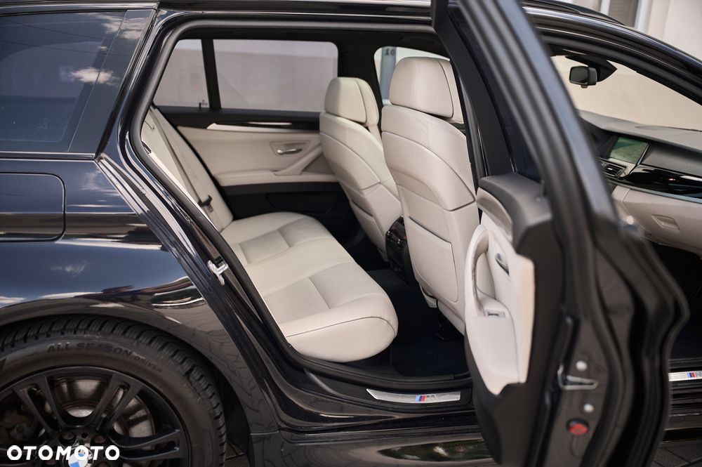 BMW Seria 5 530d xDrive - 8