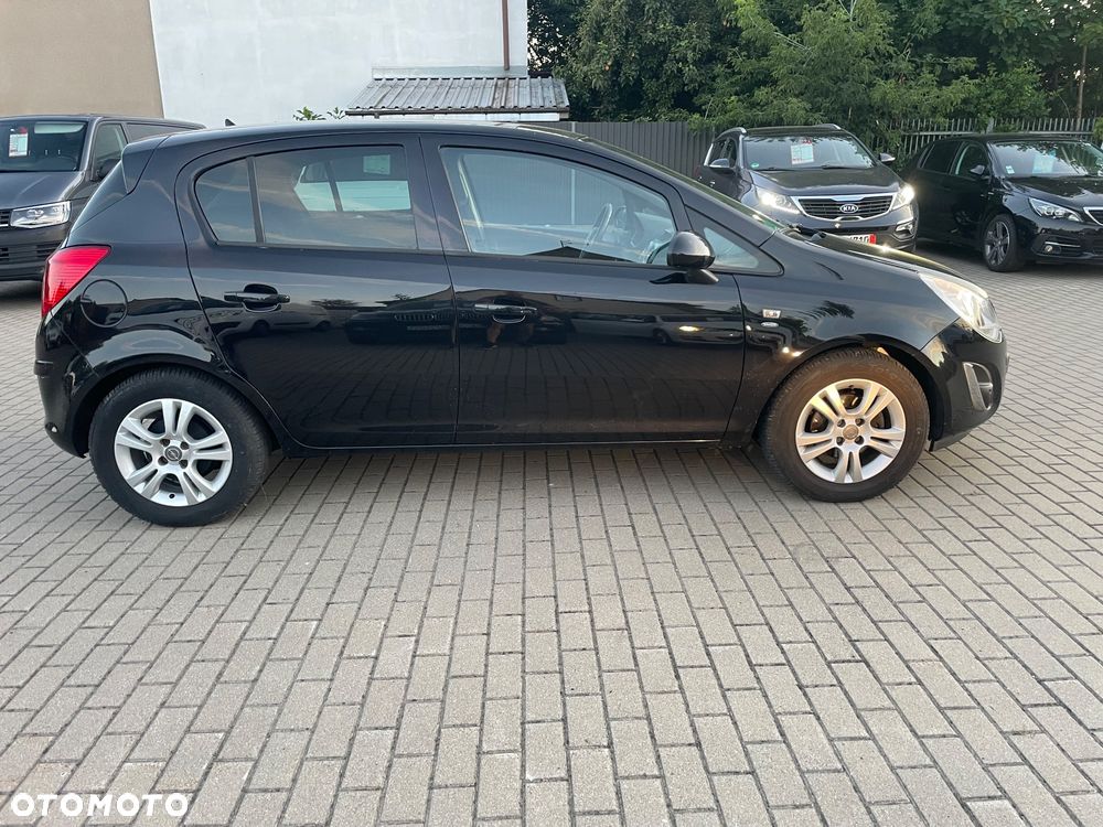 Opel Corsa 1.2 16V Edition / Active - 6