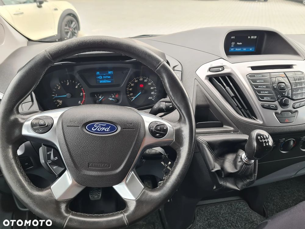 Ford TRANSIT CUSTOM - 18