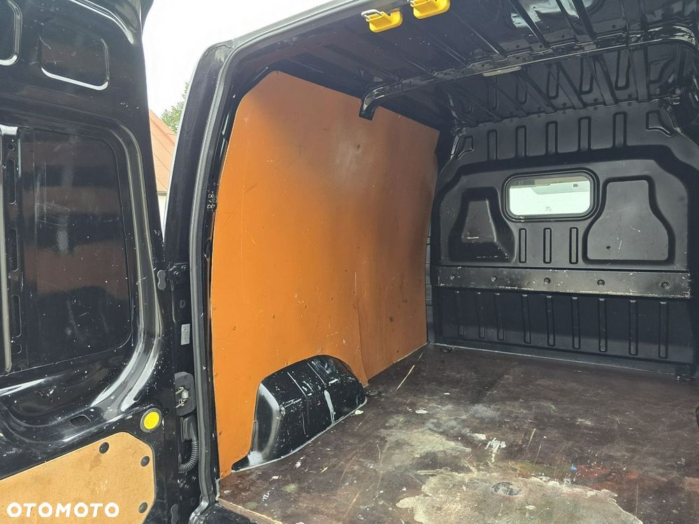 Ford Transit Connect - 20