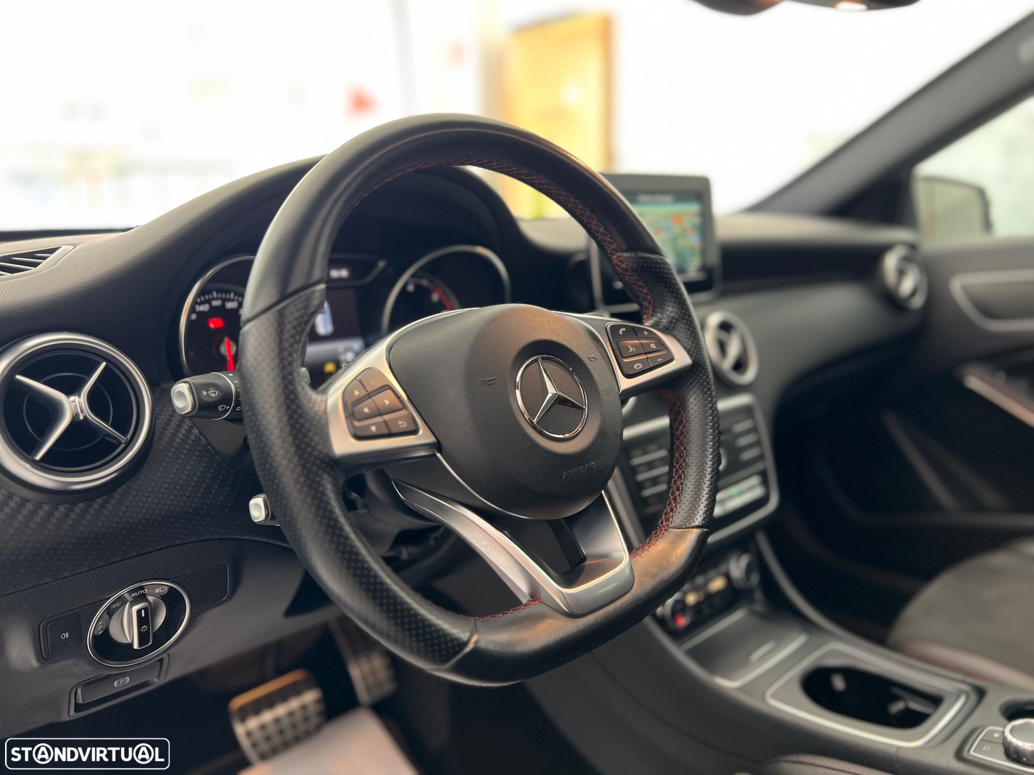 Mercedes-Benz A 220 d AMG Line Aut. - 34
