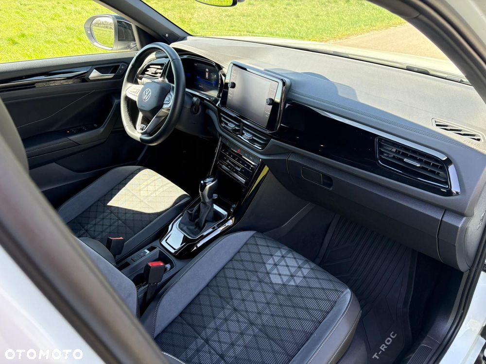 Volkswagen T-Roc 1.5 TSI R-Line DSG - 17