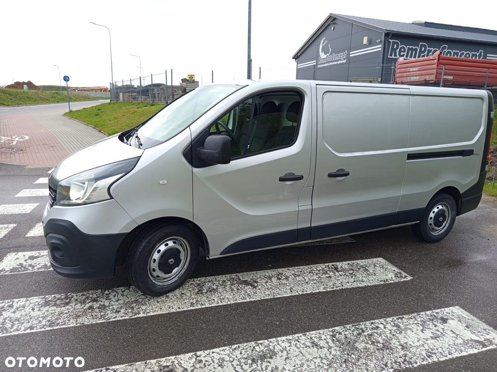 Renault TRAFIC - 7