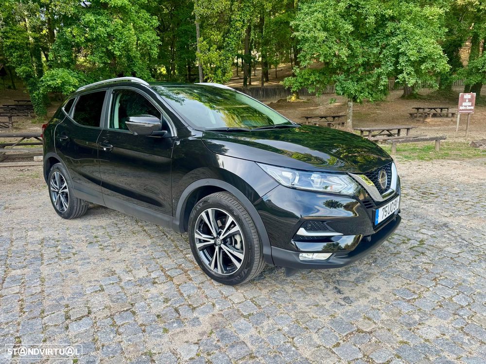 Nissan Qashqai 1.5 dCi Tekna Bose - 1