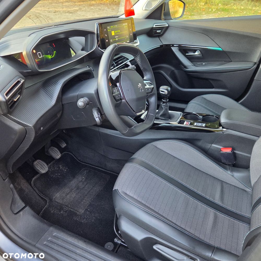 Peugeot 2008 PureTech 100 Allure - 34