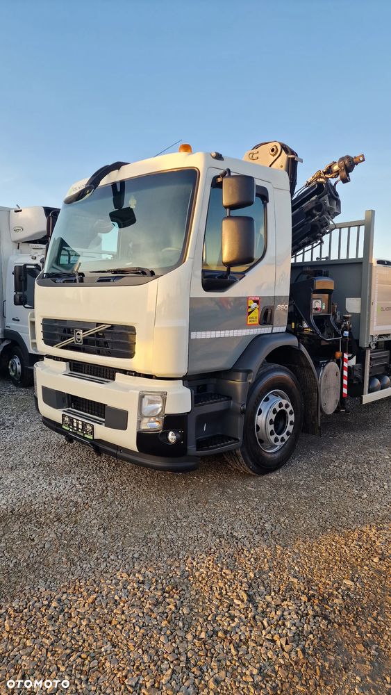 Volvo FE 260 4x2 Hds HIAB 122/11m/Pilot Skrzynia 6m - 18