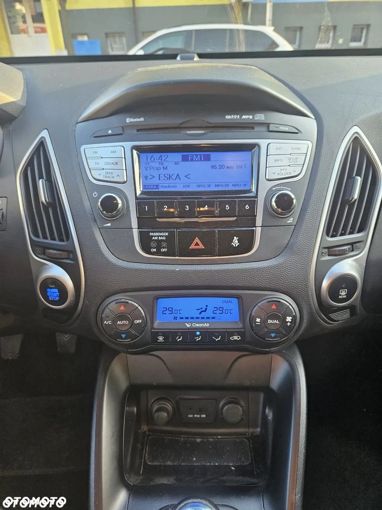 Hyundai ix35 1.6 2WD blue Comfort - 16