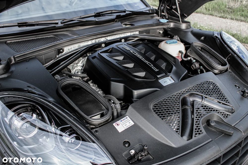 Porsche Macan GTS - 13