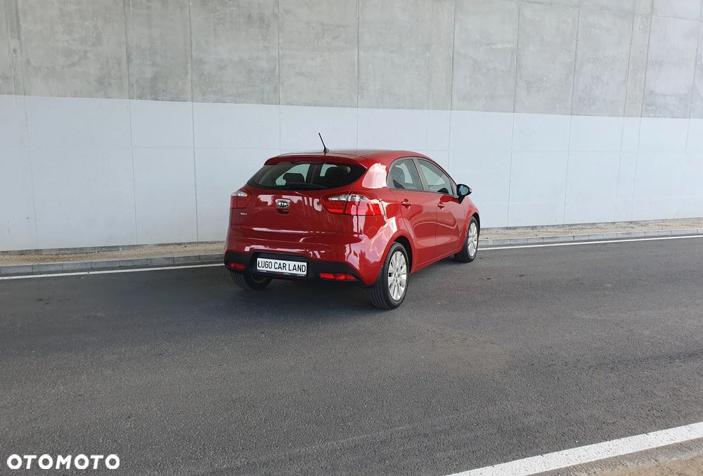 Kia Rio 1.4 Automatik Platinum Edition - 3