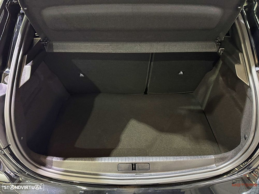 Peugeot 208 1.2 PureTech Active - 10