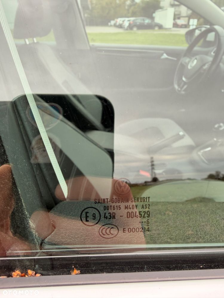 Volkswagen Jetta - 30