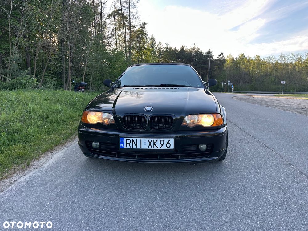 BMW Seria 3 323i - 1