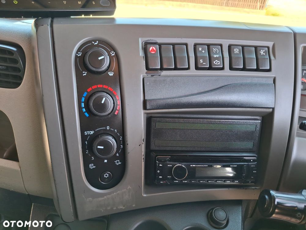 Renault Midlum 270 DXI Zamiatarka BUCHER Szczotki L/R Lewa I Prawa Strona 2 Silniki Karcher Listwa Ciśnieniowa Lanca Na Bębnie 2011r - 20