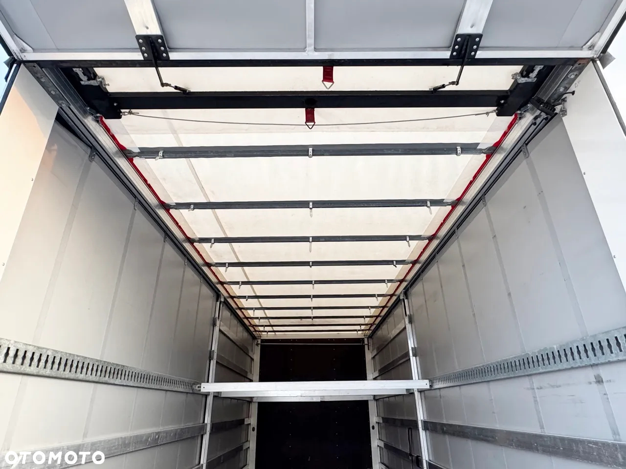 Iveco EUOROCARGO E6 E21 / 4700 kg ŁADOWNOŚĆ /18 PALET / WINDA 1500 KG - 16