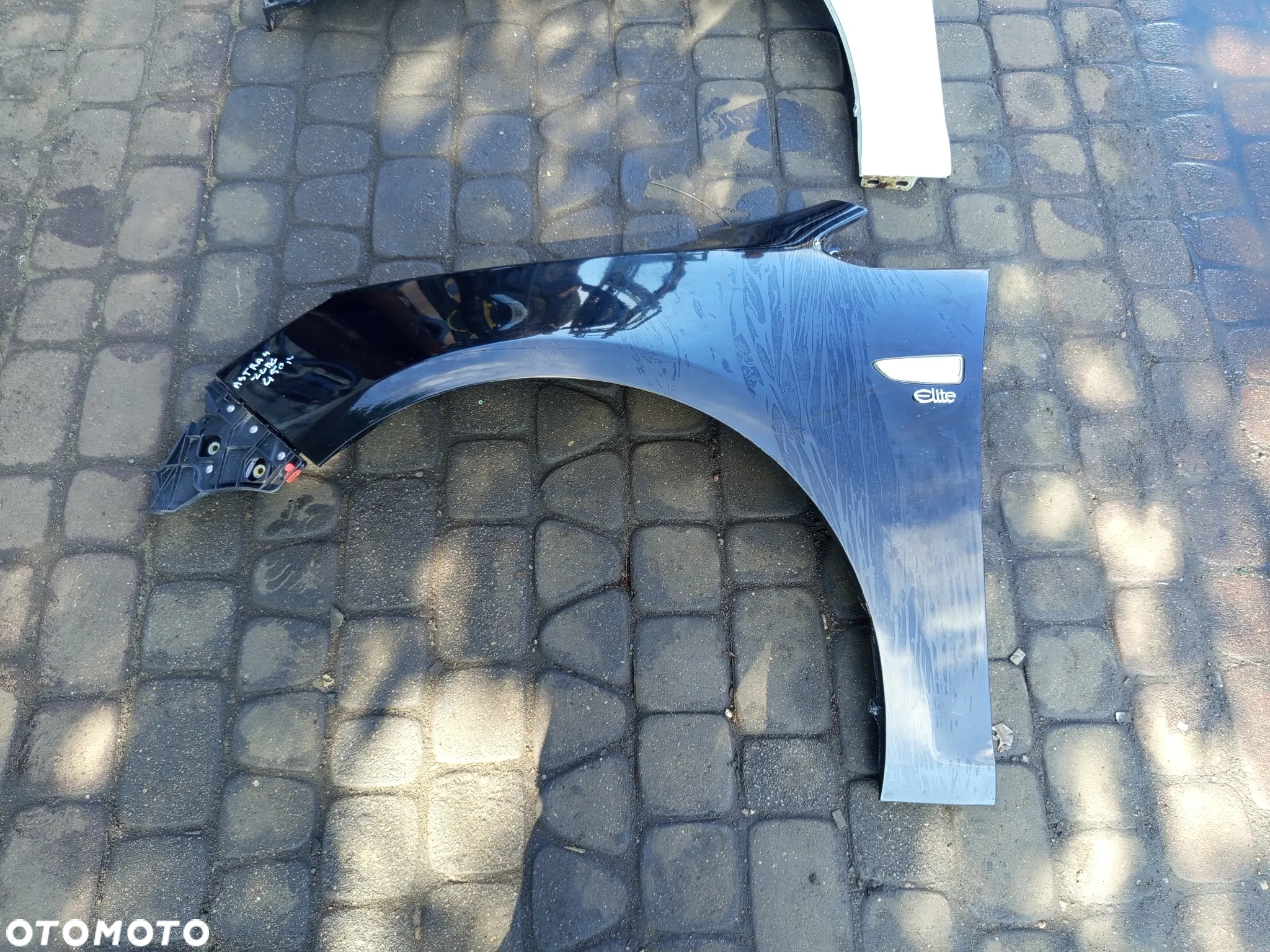 BŁOTNIK LEWY OPEL ASTRA J IV 4 KOD KOLORU Z40R Z20R - 4
