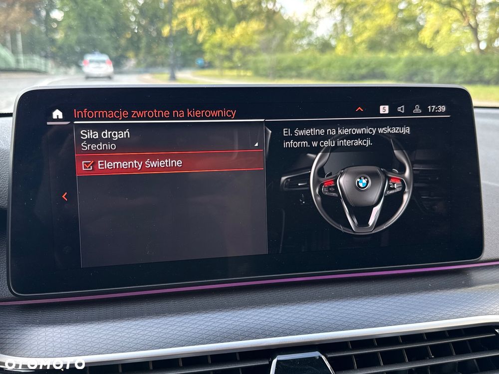 BMW Seria 5 520d M Sport Edition - 37