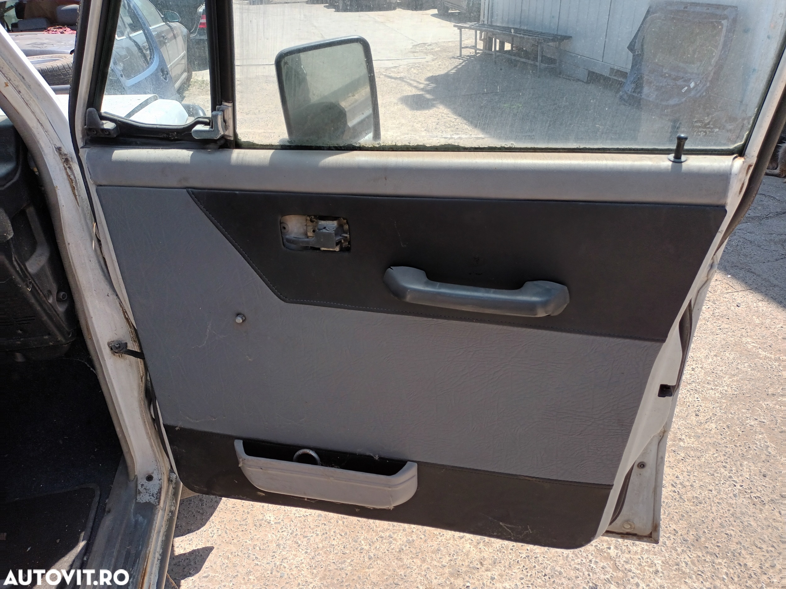 Dezmembrari  Mitsubishi PAJERO 1 (L040)  1982  > 1991 2.5 TD (L044G, - 29