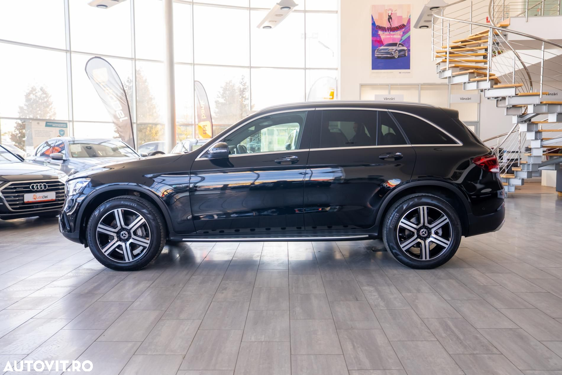 Mercedes-Benz GLC 300 e 4Matic 9G-TRONIC - 10