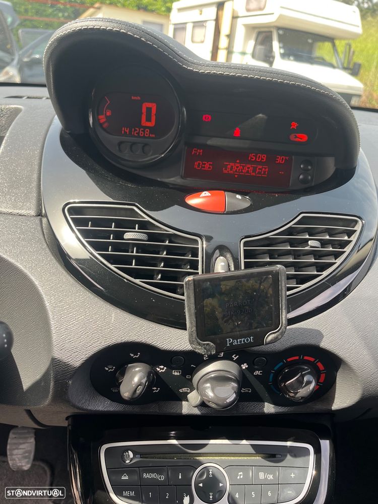 Renault Twingo 1.2 LEV 16V 75 Authentique - 7