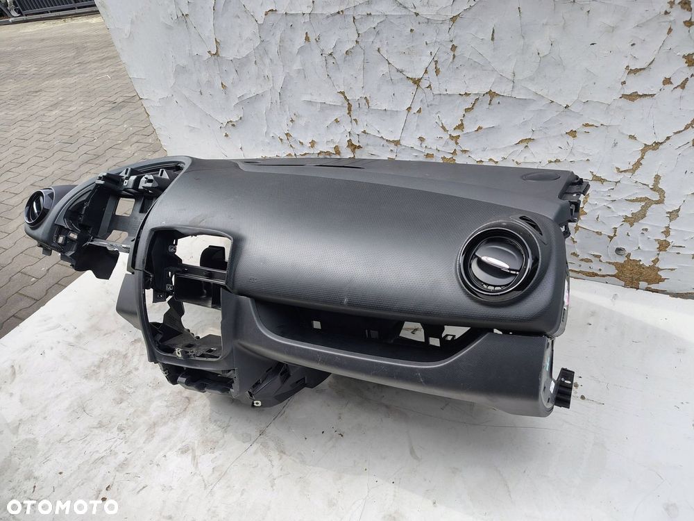 DESKA ROZDZIELCZA KONSOLA RENAULT CLIO 4 IV - 14