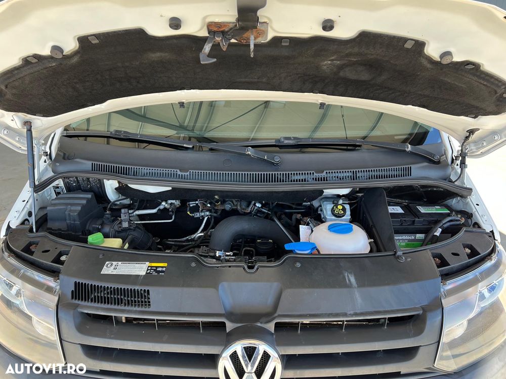 Volkswagen Multivan ver-kurz-plus-trendline - 18