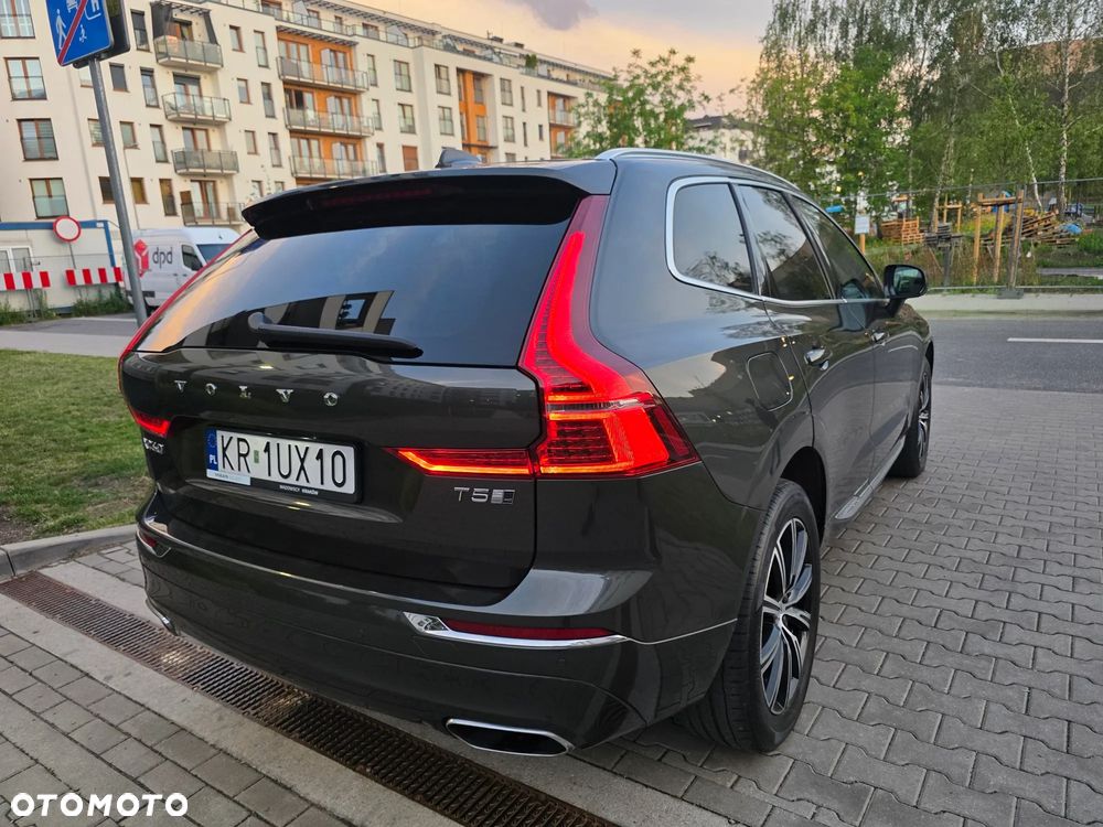 Volvo XC 60 T5 AWD Inscription - 4