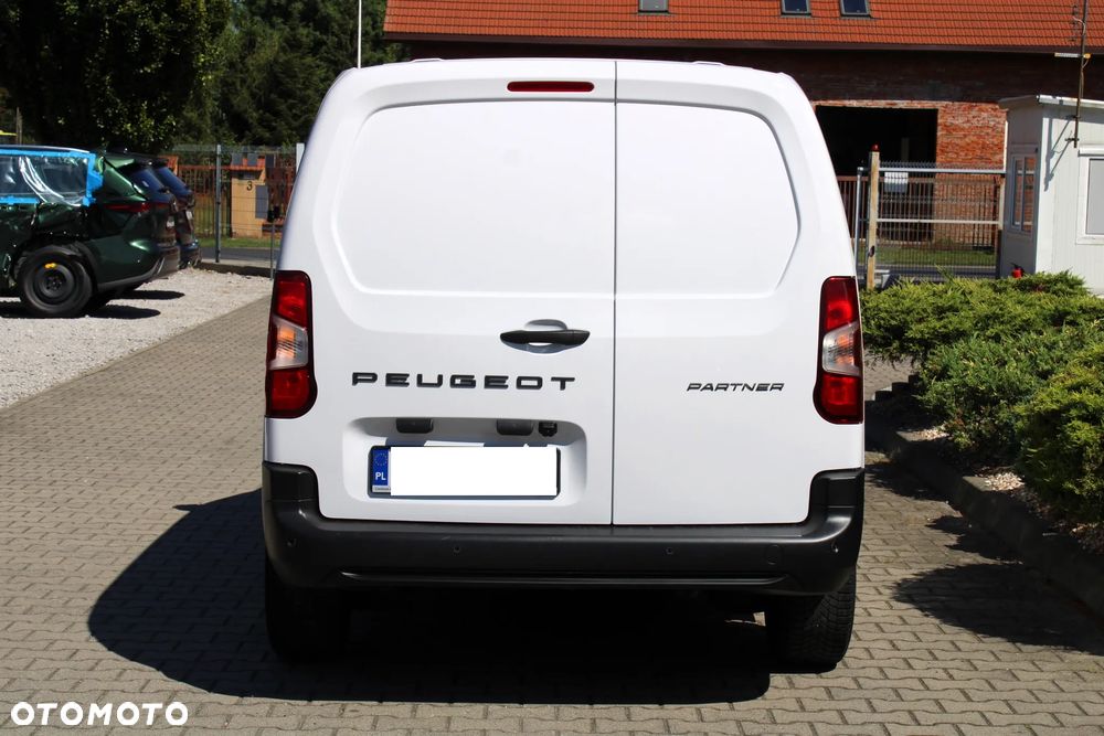 Peugeot Partner 1.5 BlueHDI 130KM L2 - 8