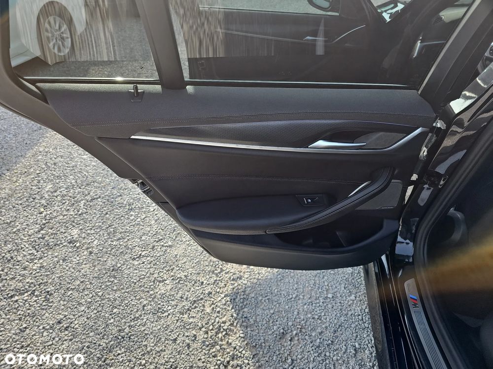 BMW Seria 5 540d xDrive mHEV M Sport sport - 23