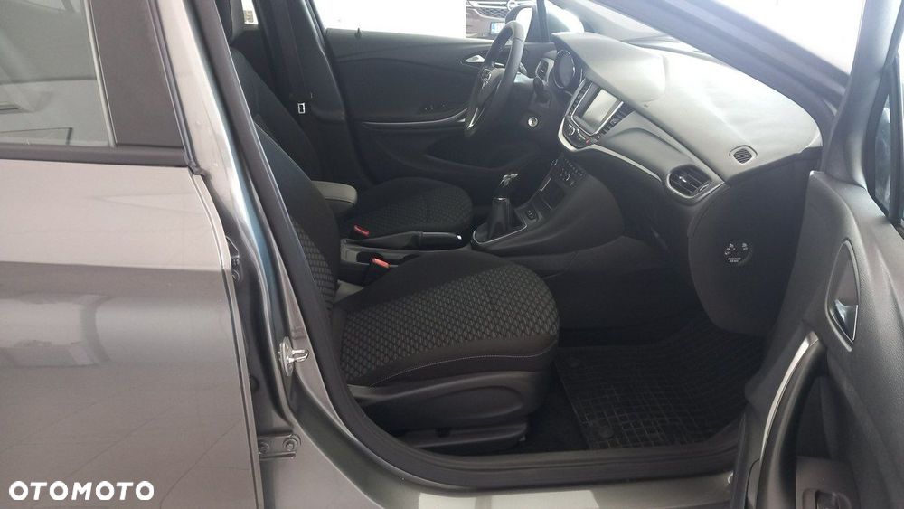 Opel Astra 1.4 T Enjoy - 6