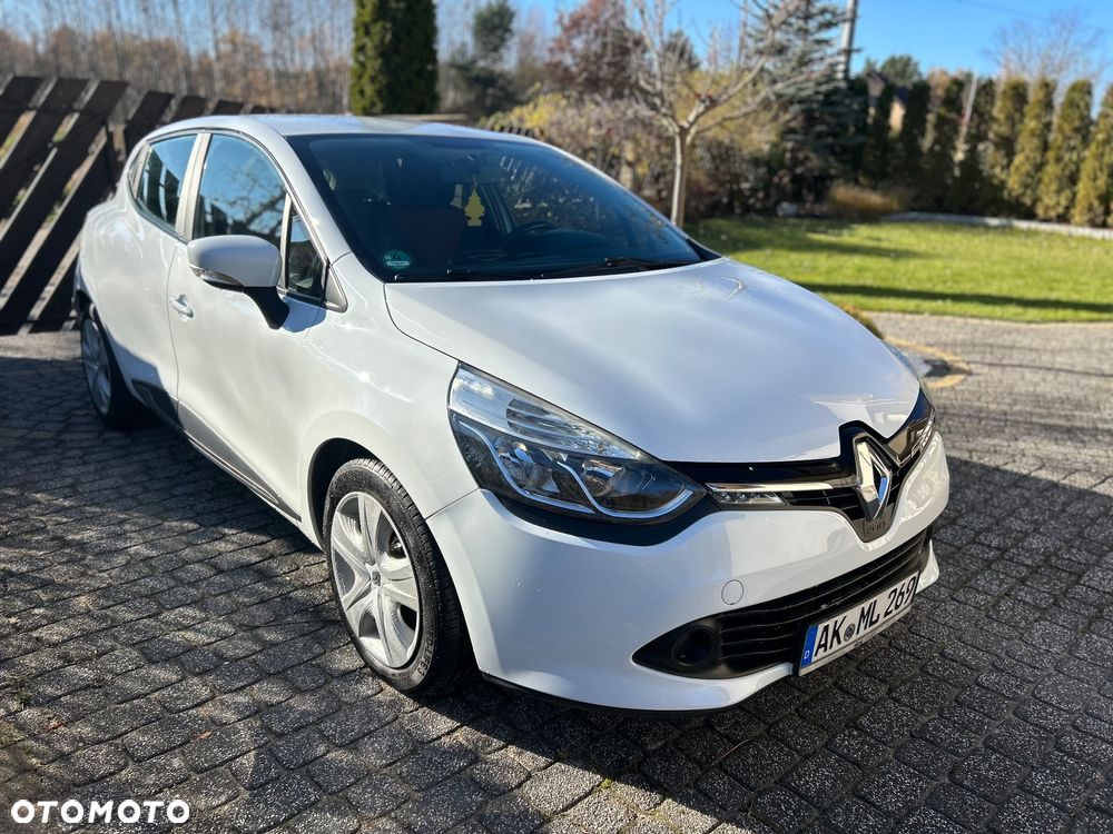 Renault Clio 1.2 16V 75 Collection - 19