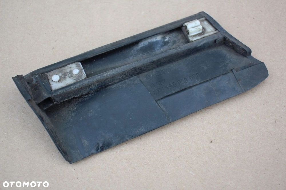 Listwa błotnika przedniego PRAWA Audi 100 A6 C44A0853990 dolna - 2