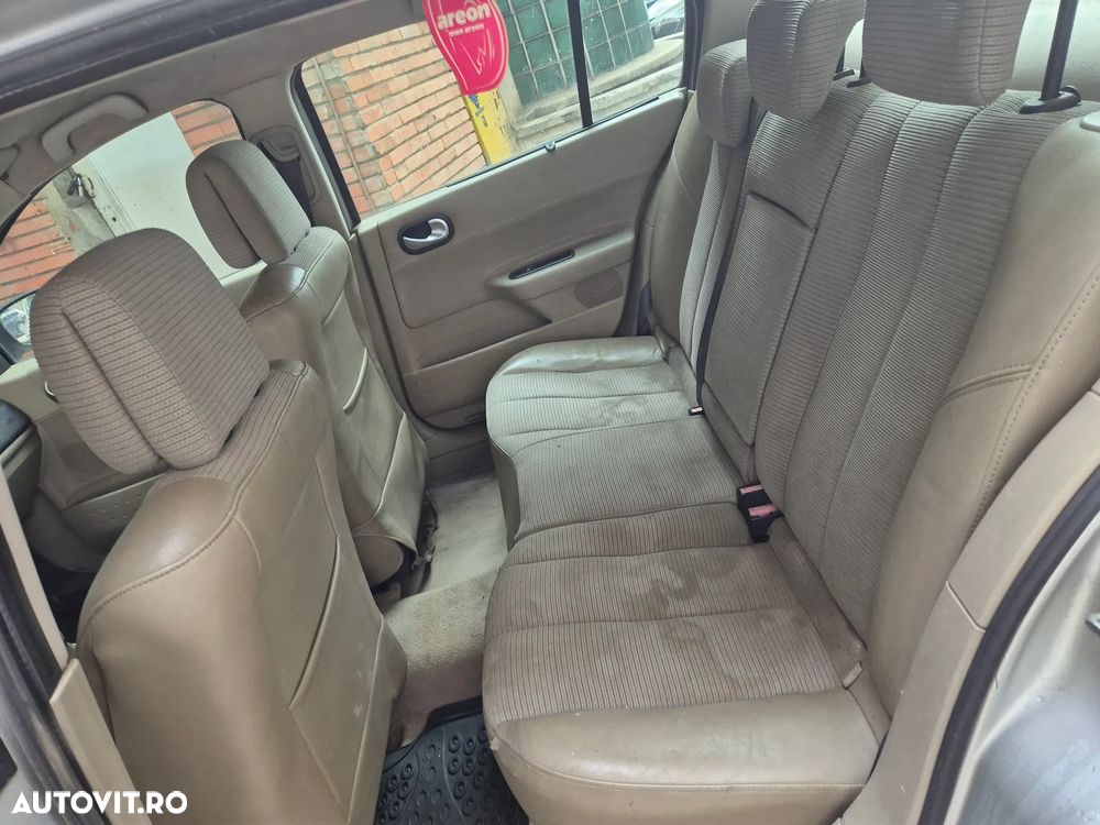 Renault Megane 1.5 dCi Confort Privilege - 12