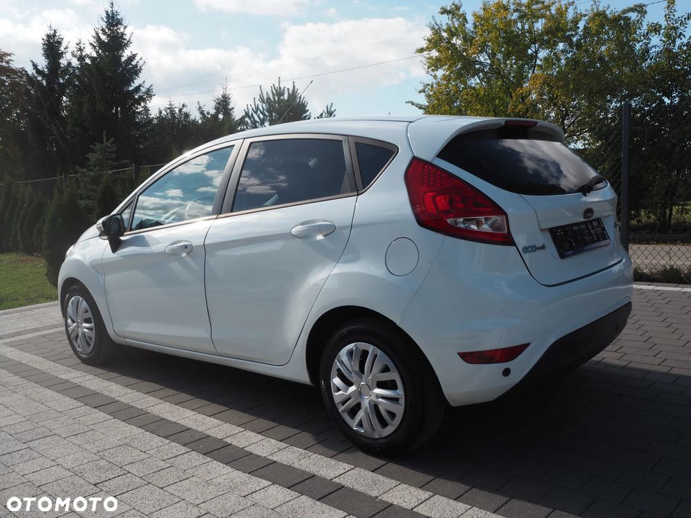 Ford Fiesta - 9