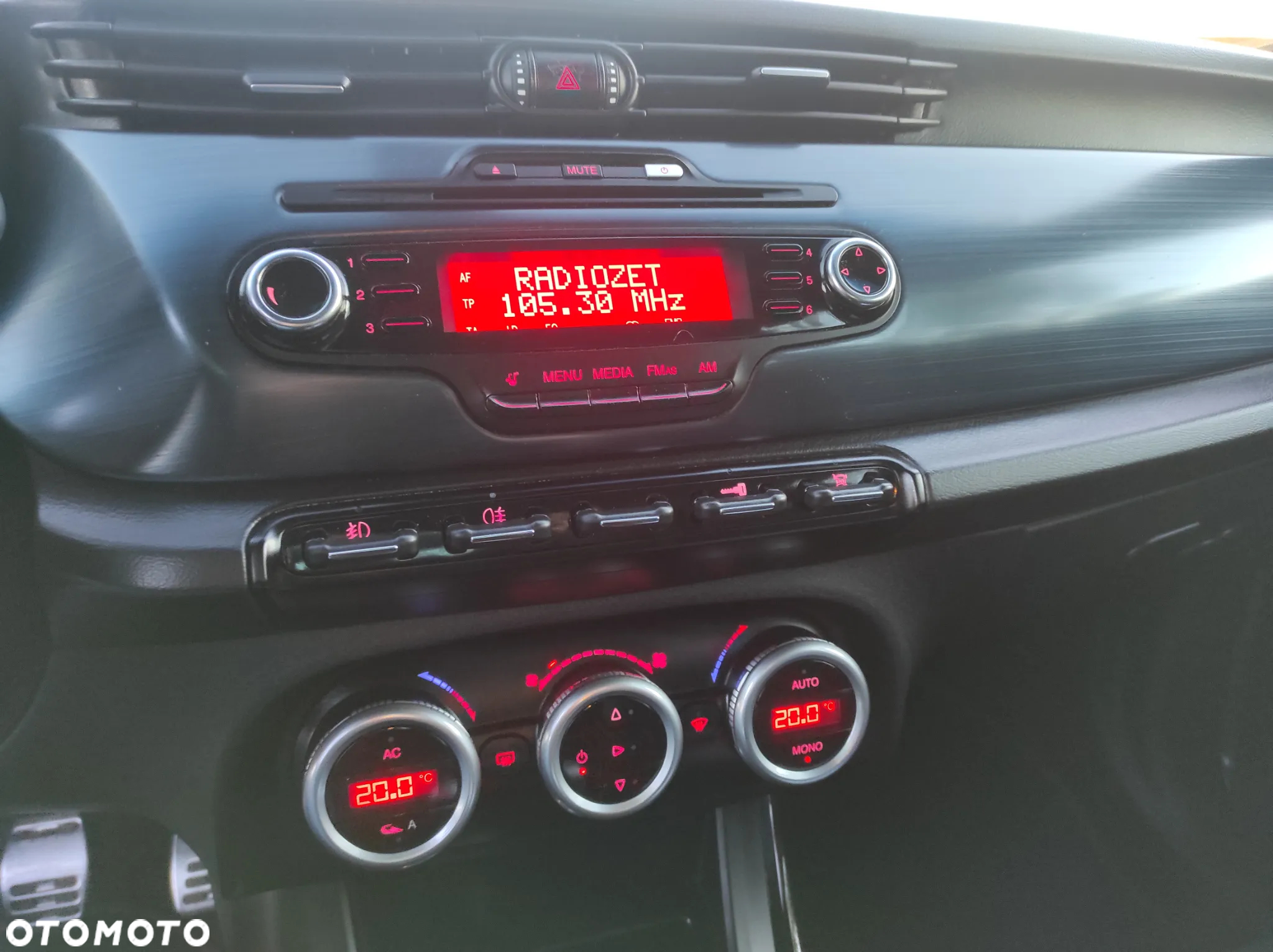 Alfa Romeo Giulietta 1750 TBi Quadrifoglio Verde - 32