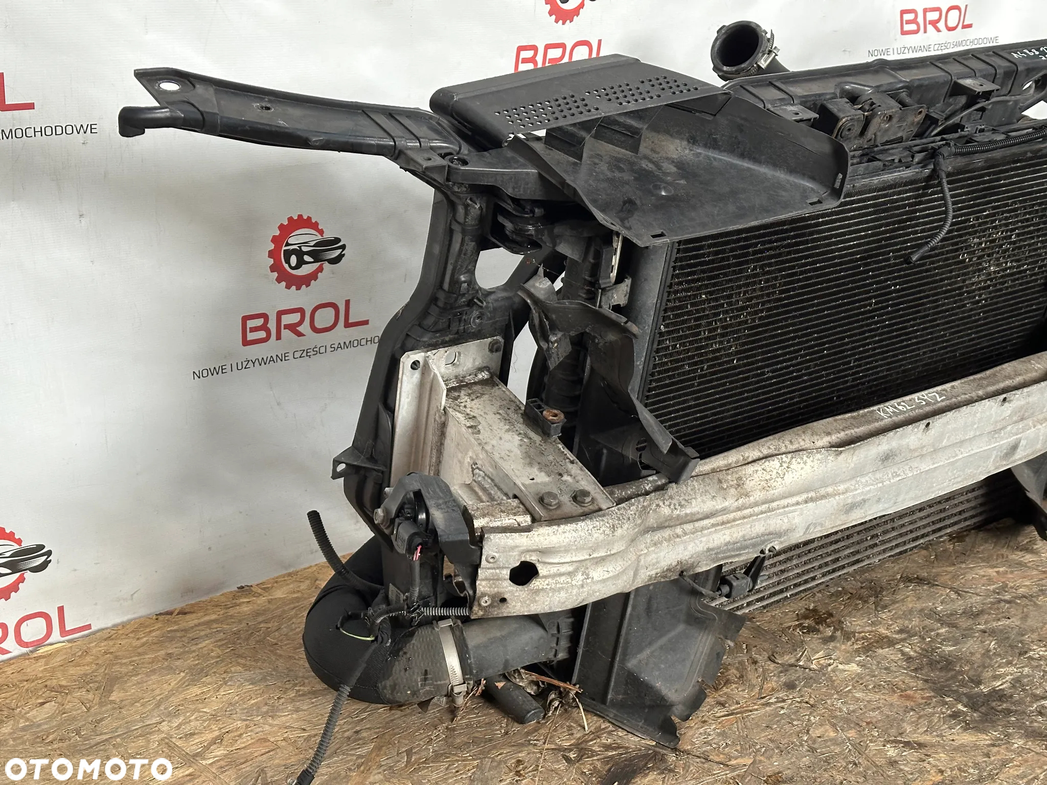 PAS PRZEDNI AUDI A4 B8 2.0 TDI 12- LIFT - 2